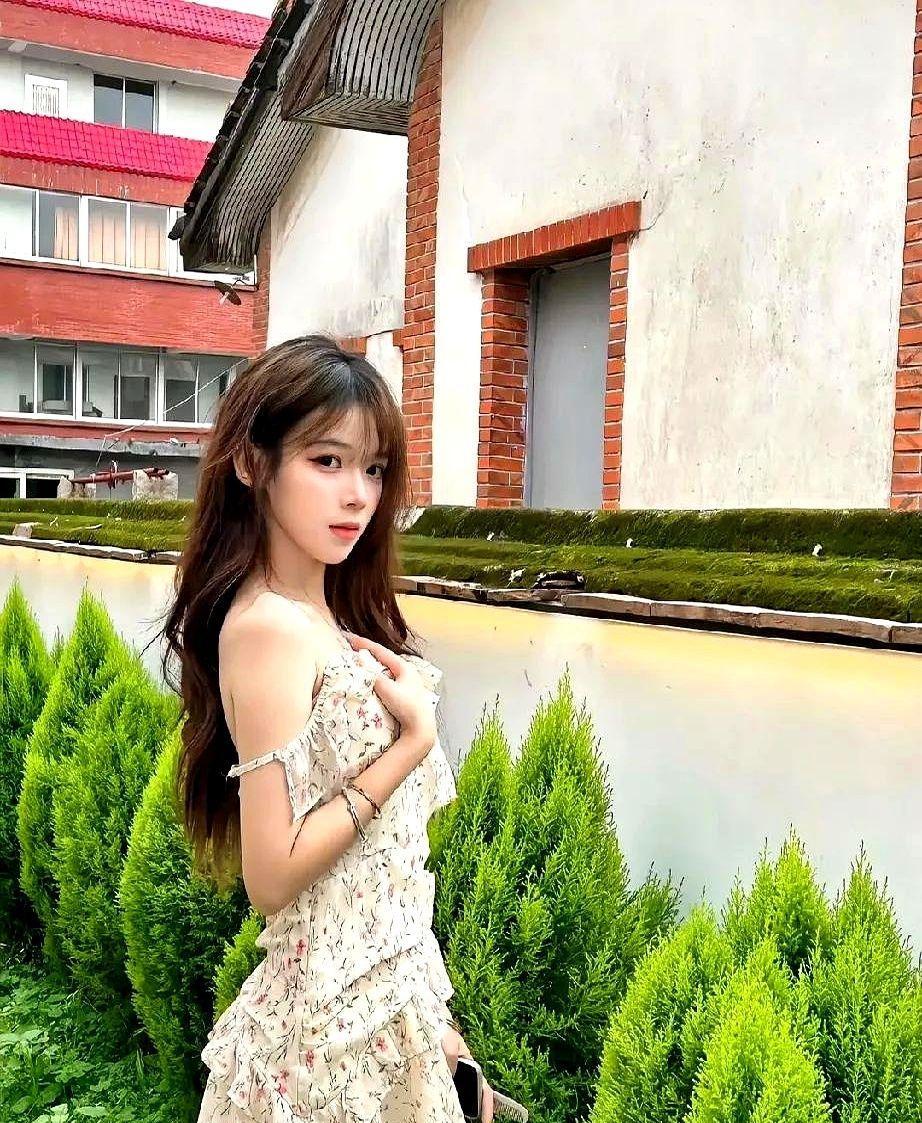 我判断一件衣服好坏，只看它能不能直接扔进洗衣机。能，再谈下一步。不能，扭头就