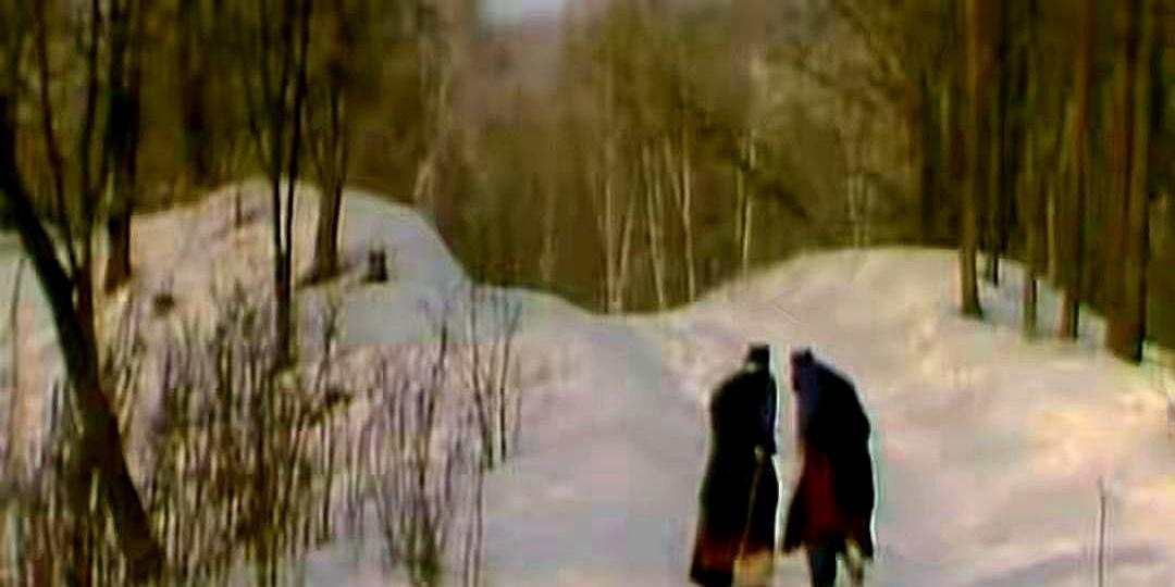 说起87版《红楼梦》，王熙凤这个角儿，当初根本轮不着邓婕。剧组心里头的第一