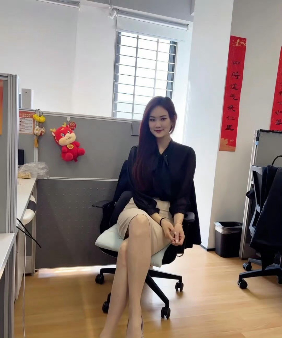 关关难过关关过前路漫漫亦灿灿👋​​​