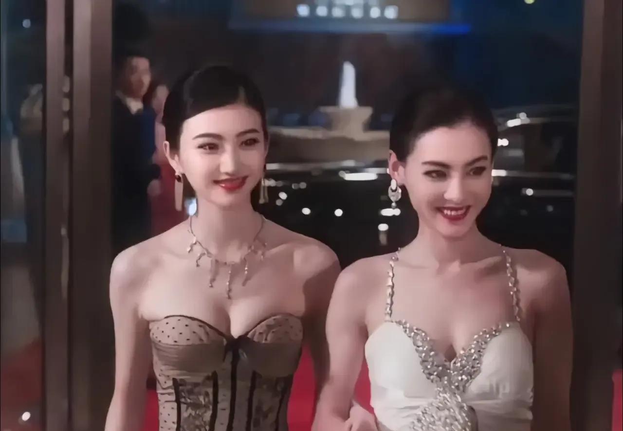 景甜和张柏芝谁更美？不比不知道，一比吓一跳，一目了然了吧！
