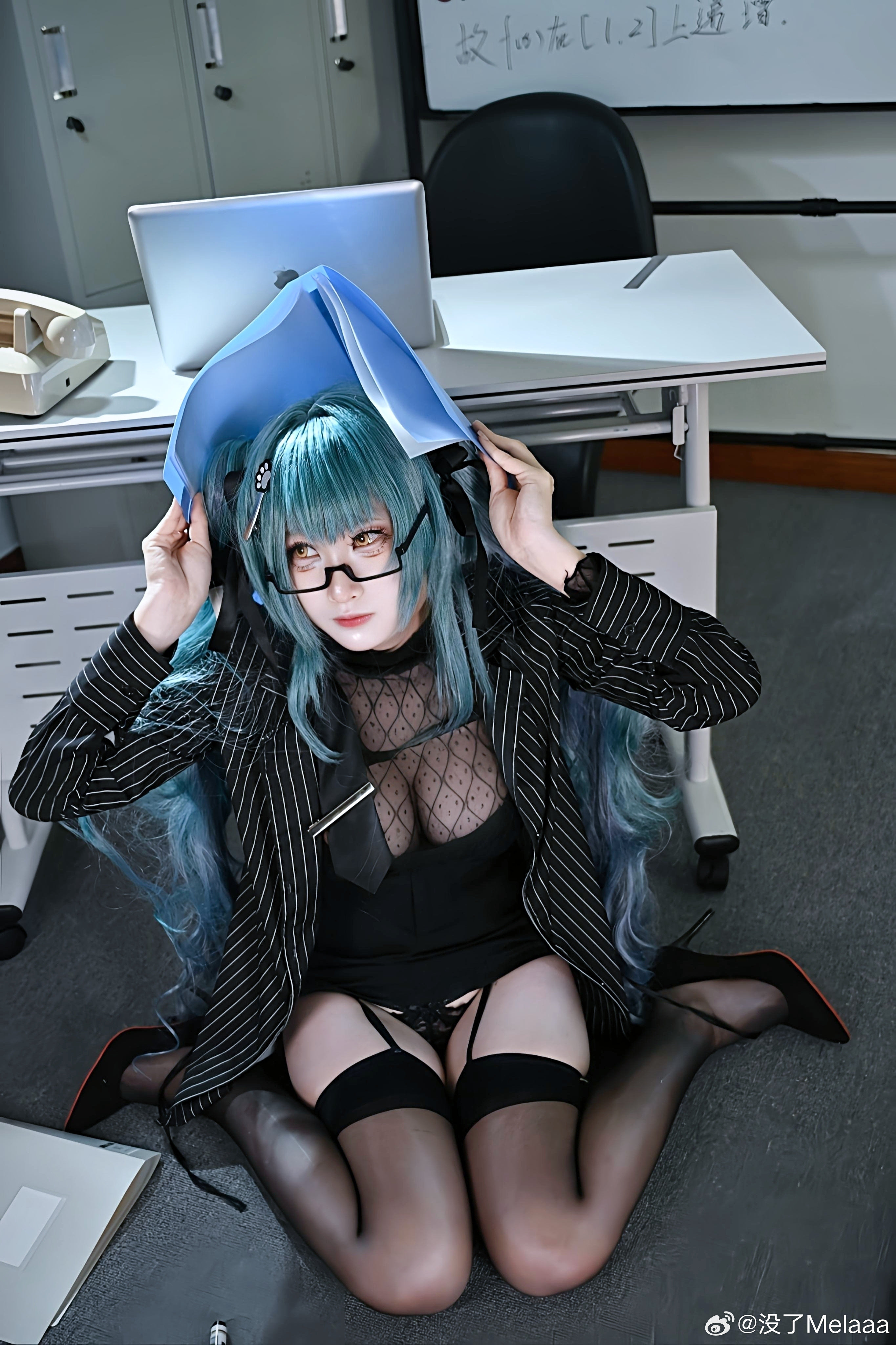 nikke二次元cos大赏cosplay普丽瓦蒂教资融化中……
