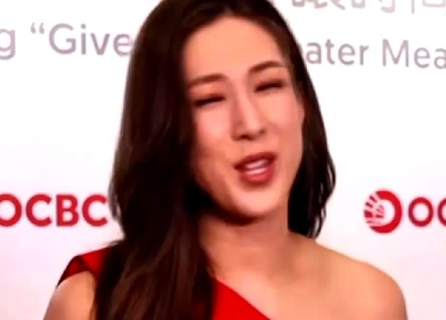钟嘉欣:不要讲了被记者问以前林峯对她有好感？钟嘉欣说:“大家都结