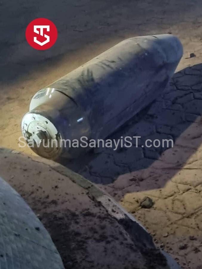 特朗普下令空袭恐怖分子……然后“战斧”打歪了？有理由怀疑美国在圣诞节对非洲国