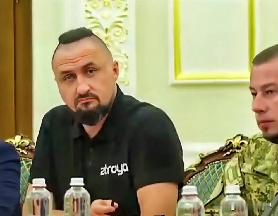 12月2日凌晨的最新情报，现在他来了，第二条，俄乌冬季战役白热化，西方援乌动作持