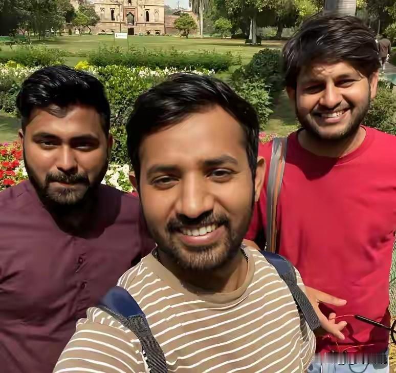 印度人蜂拥来中国抢机会！深圳地铁的手饭到写字楼里的键盘侠，印度人在慢慢占领深