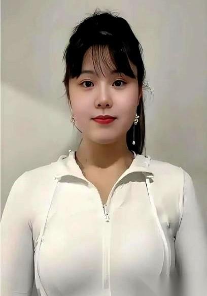 2026年，李月汝跟着迷雾队拿下了Unrivaled三人女篮联赛总冠军，成了安德