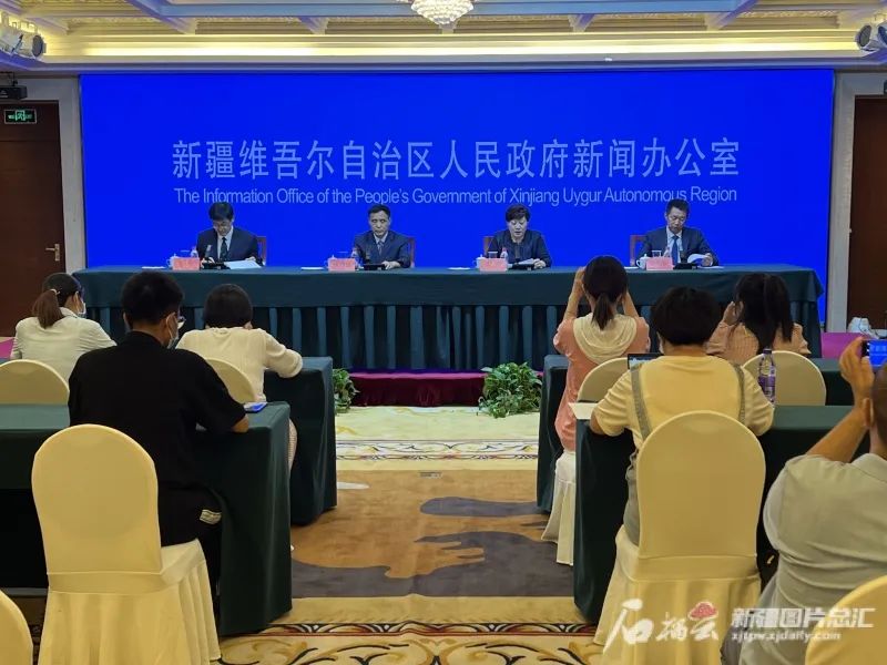 会上,自治区文化和旅游厅副厅长燕乃敏通报了自治区旅游部门和旅游