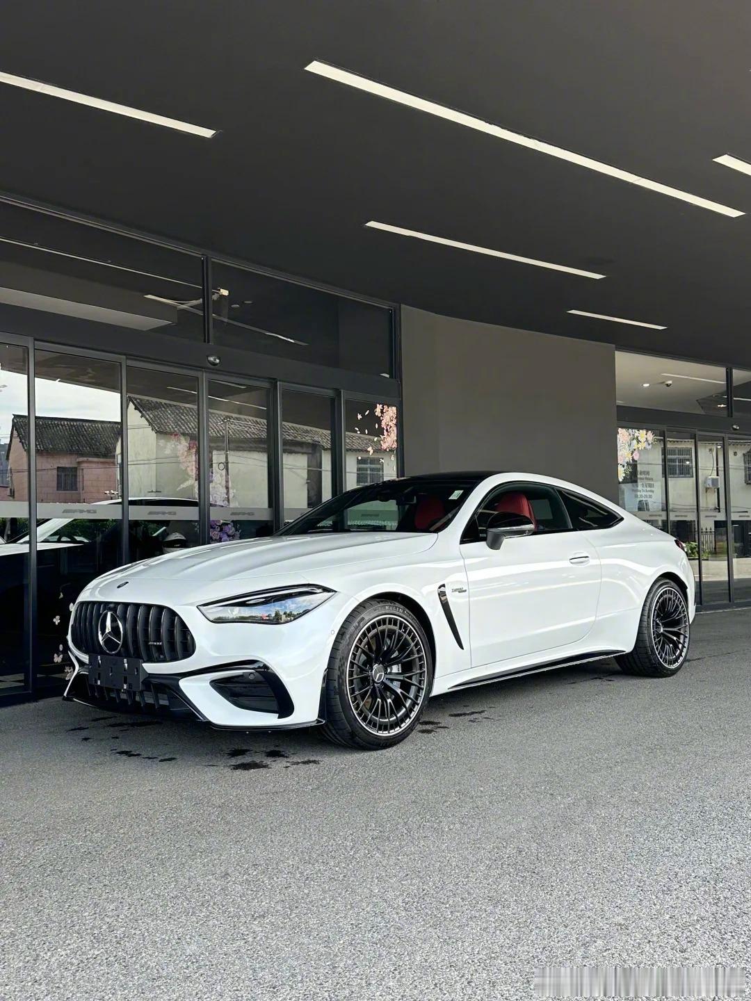 2024AMGCLE53Coupe，3.0T，449马力，0-100加速4
