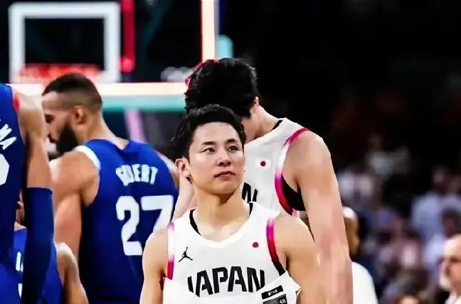 日本男篮连亚洲八强都进不去，为何被视为亚洲杯第二的实力呢？[？？？]在争八强