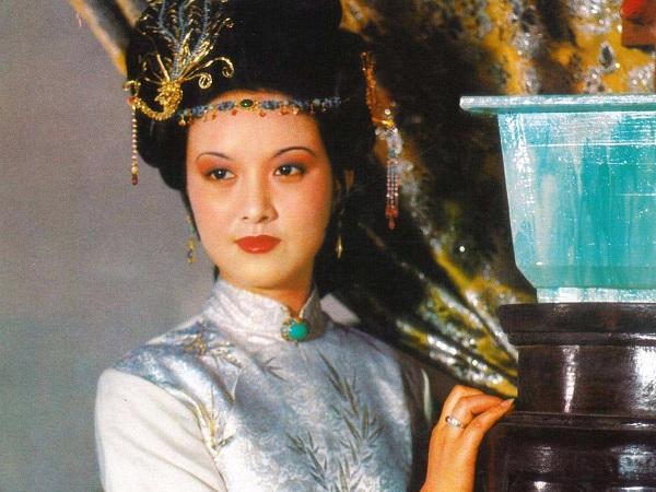 为什么王熙凤不嫁给贾珠?因为贾珠看不上王熙凤——不不不，那个时代的青年男女没有自