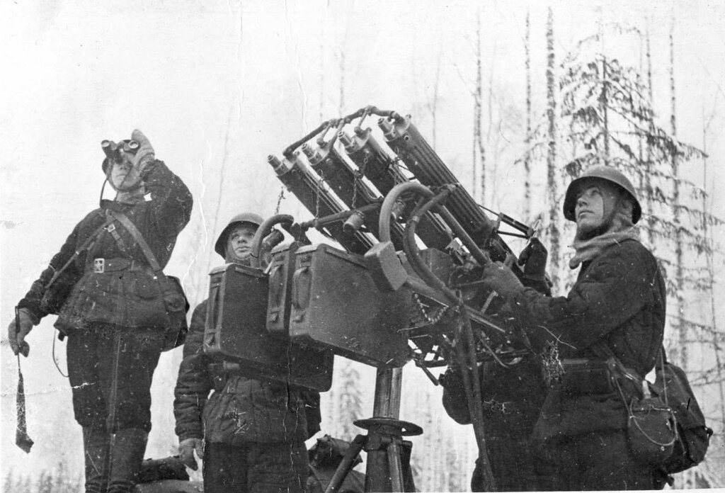 苏芬战争中以马克西姆机枪为基础的苏联四联防空机枪 
