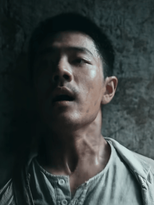 《得闲谨制》首映礼导演、主演全员出席，很郑重，确认在北京dang史馆举行，