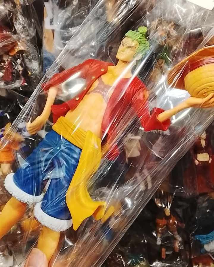 海贼王海贼王大家好，我是蒙奇·D·索隆，是要当剑豪王的男人！