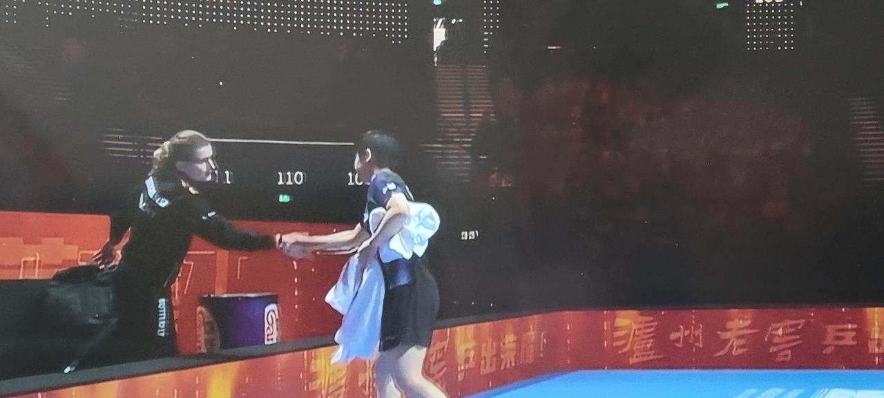 恭喜莎莎4:0零封温特，第三次强势挺进澳门世界杯决赛，决赛对手将是曼昱和申裕对阵