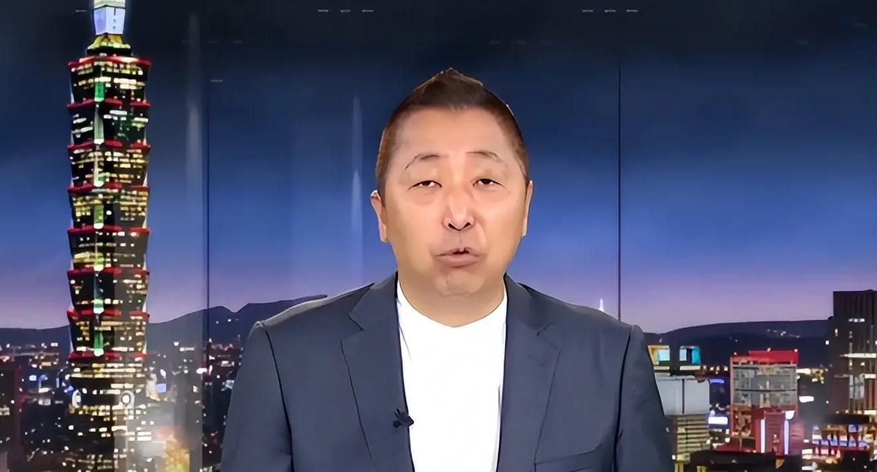 8月31号这天，岛内一档政论节目，唐湘龙在节目里接了蓝委翁晓玲一句话，就五个字，