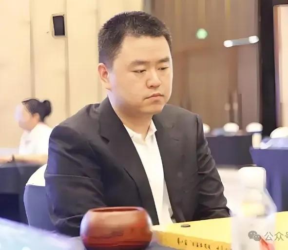 周振宇首次登顶~业余等级分榜首我国业余围棋从2023年起开始启用等级分统计