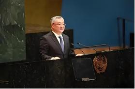 当地时间12月1日，中国常驻联合国代表傅聪再次提笔给联合国秘书长古特雷斯写信，这