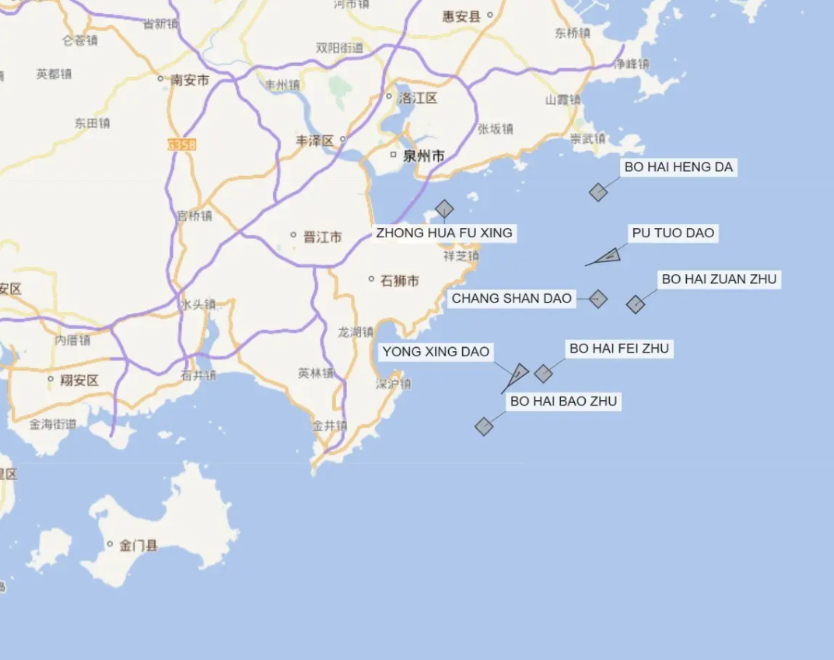 摆脱美军侦察机跟踪后，8艘巨轮在福建外海集结，地图上出现震撼一幕！最新公布的A