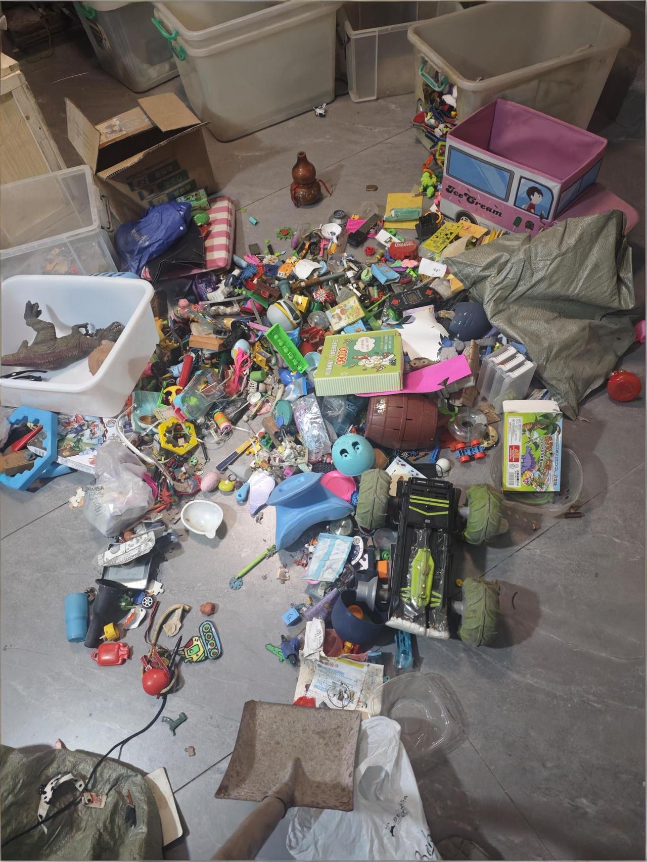 家里的玩具咋清也没用