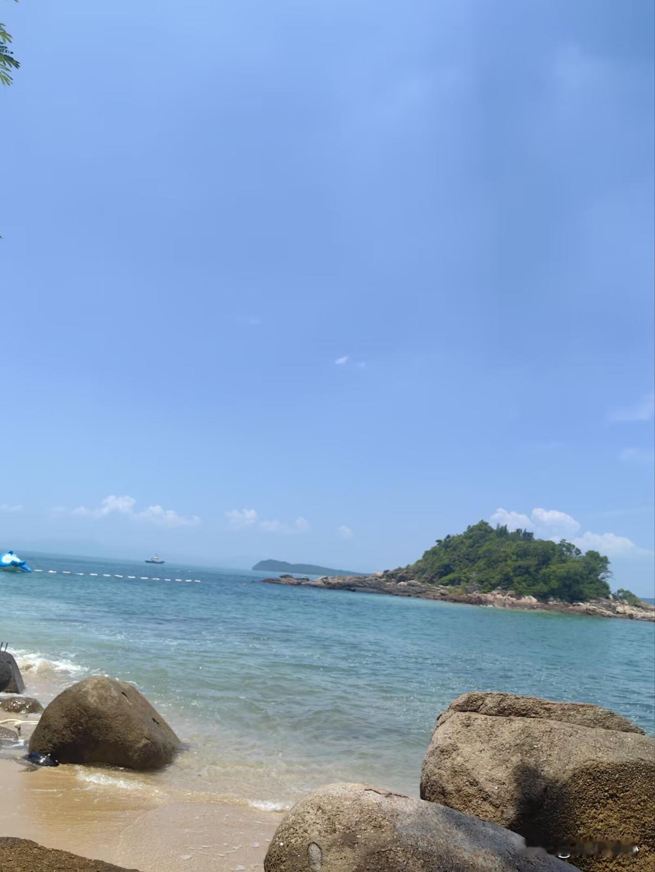最近很火的一段话：“你嘴有多松，命就有多苦，你话多，说明你蠢，你话很多，说明你很