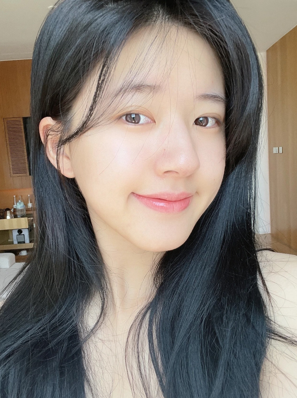 赵露思“有彩虹🌈的一天🌸”妈生脸的权威