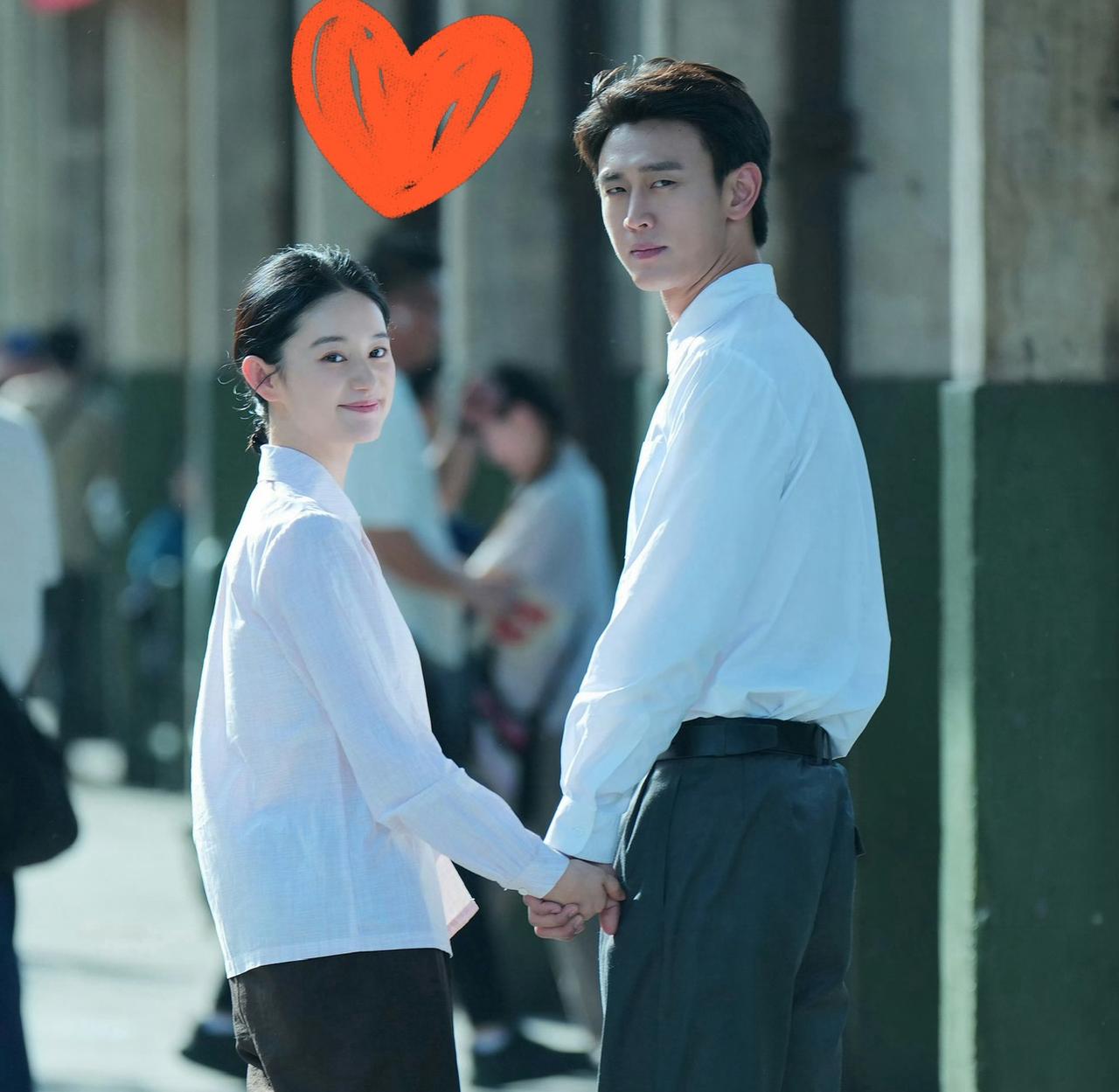 不查不知道，一查吓一跳，王天辰还真是高干子弟！他妈妈居然是战地医生，​据说