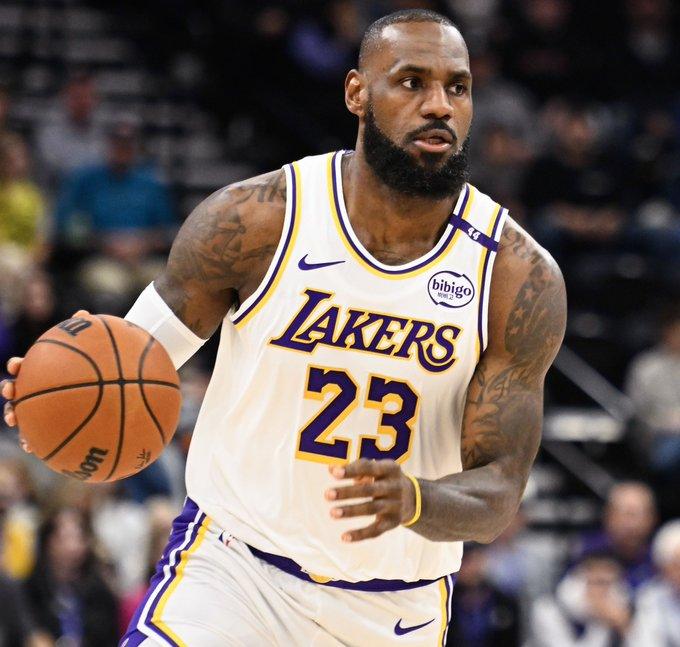 据著名记者温洪斯报道，如果勒布朗-詹姆斯愿意大幅降薪，即使在中产以上，他今年夏天