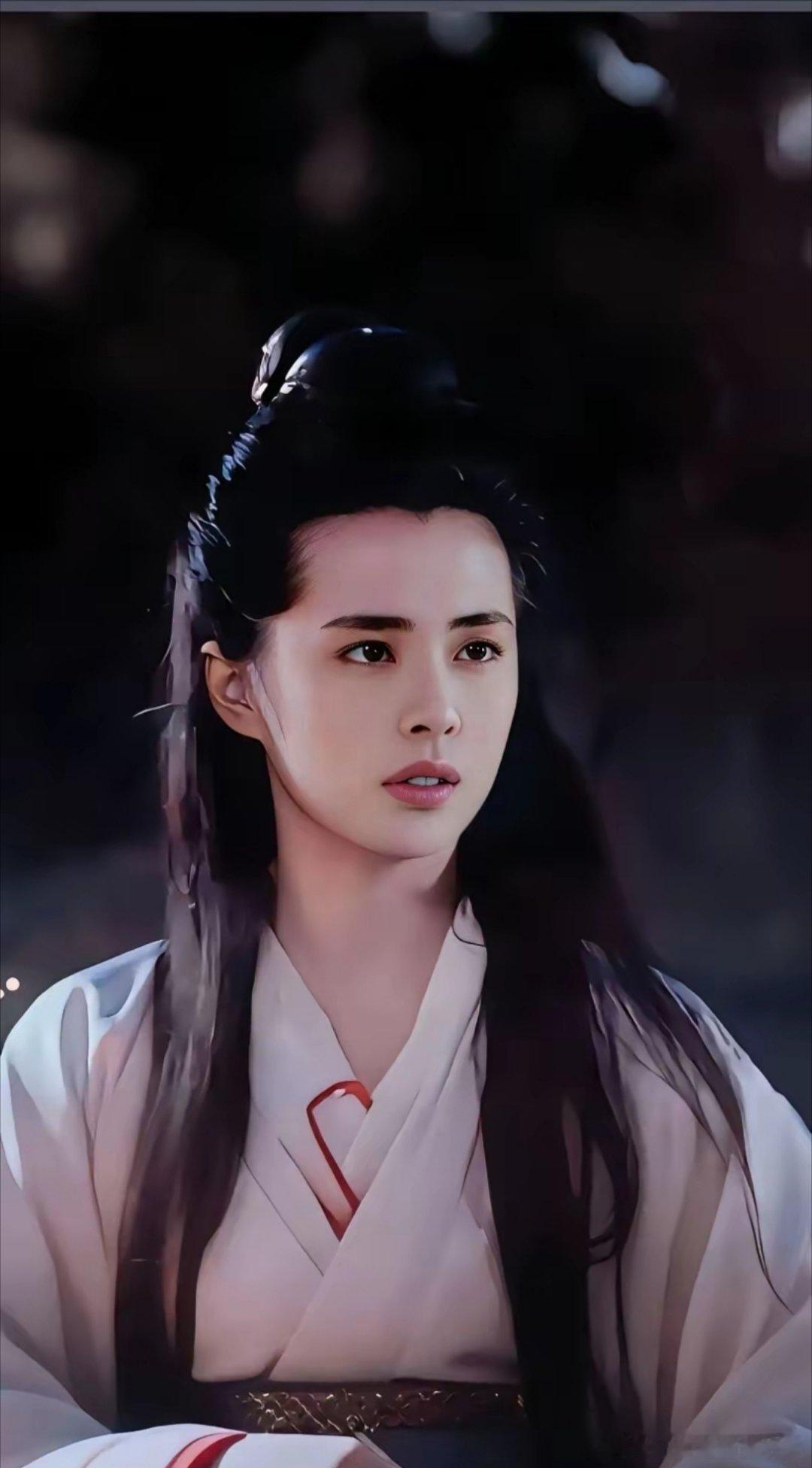 听说网上还在吵王祖贤现在的样貌，我是真的觉得没必要。前两天听安徽舒城的老朋友说，