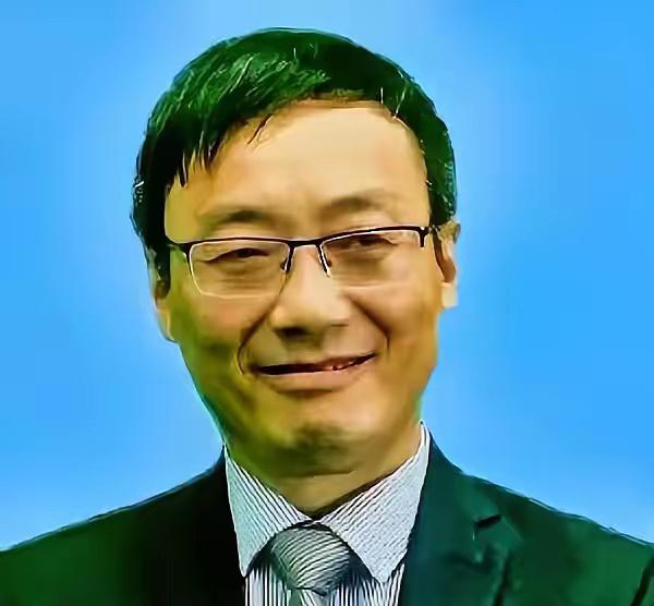 一句硬话，炸醒装睡的人。  6月25号上午，汤家凤在个人账号公开发声：中国不
