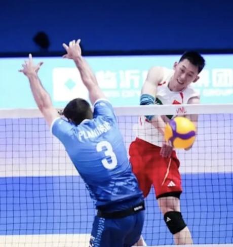 实力差距，中国男排1-3比利时，波兰站遭遇二连败！中国男排首局凭