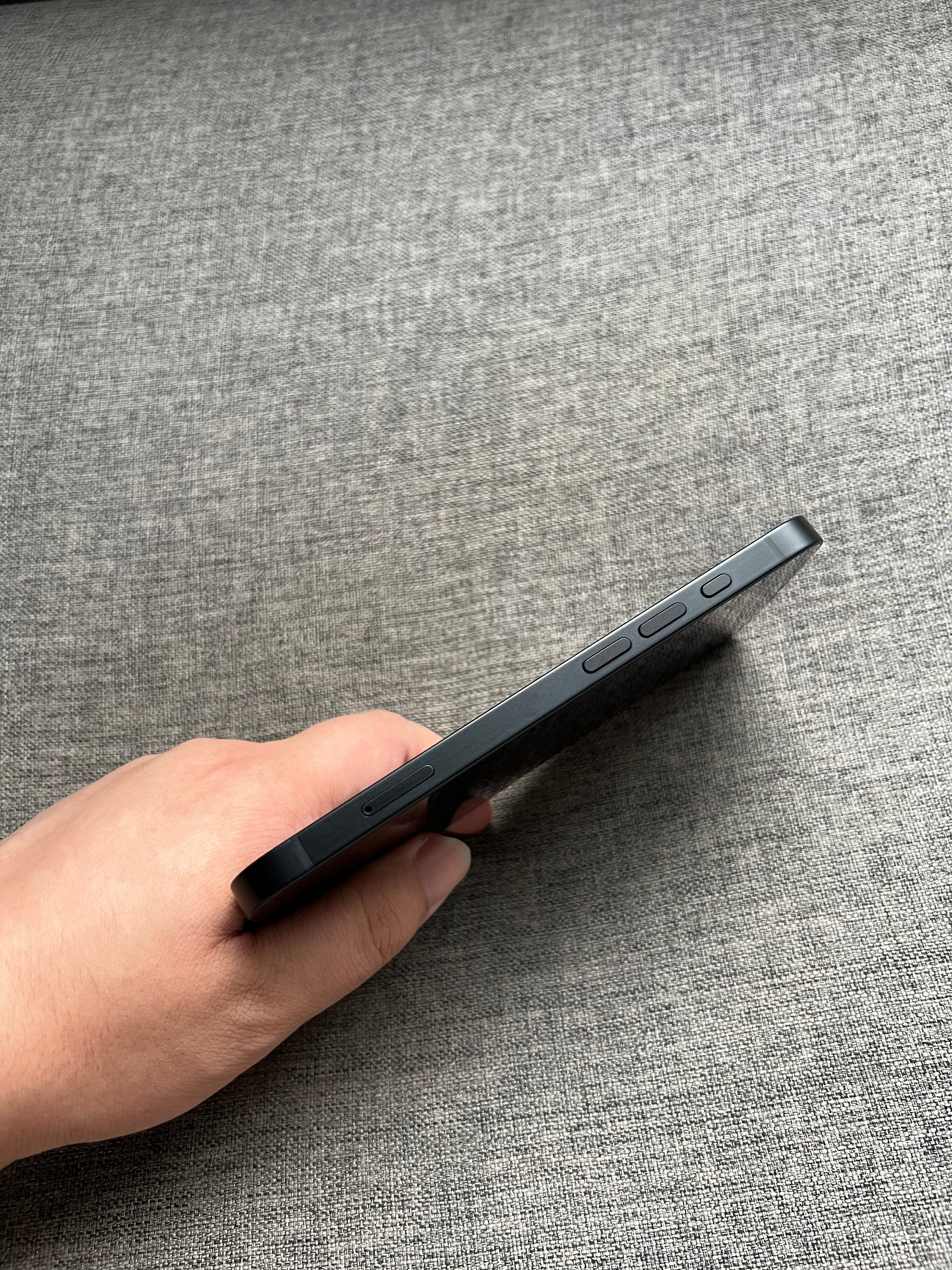 国行iPhone17e256G黑色，99新，🔋效率100，全国联保至202