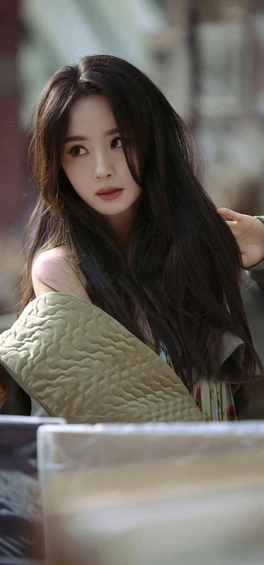 以前的人和现在的男人是怎么对待我的？？说一个真实关于我与男人之间的事。