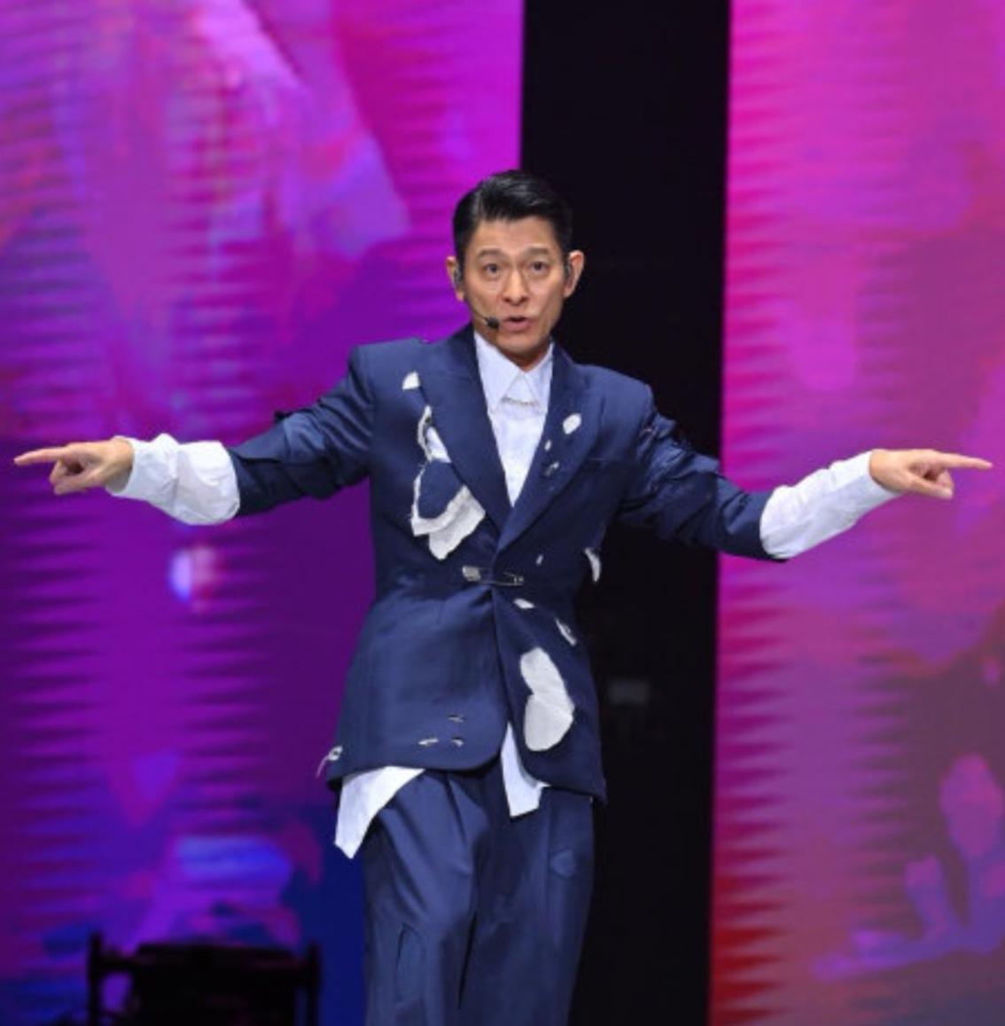 【独家官宣！刘德华2027内地巡演日程曝光，六大城市重磅开唱，华迷们准备好了吗？