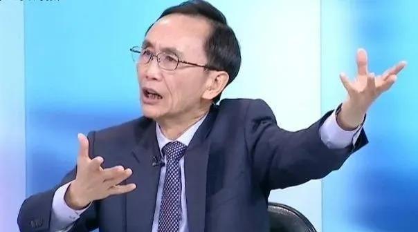 5月13日，台湾美丽电子报董事长吴子嘉说：你民进党不是买美国武器吗？不是不承认台