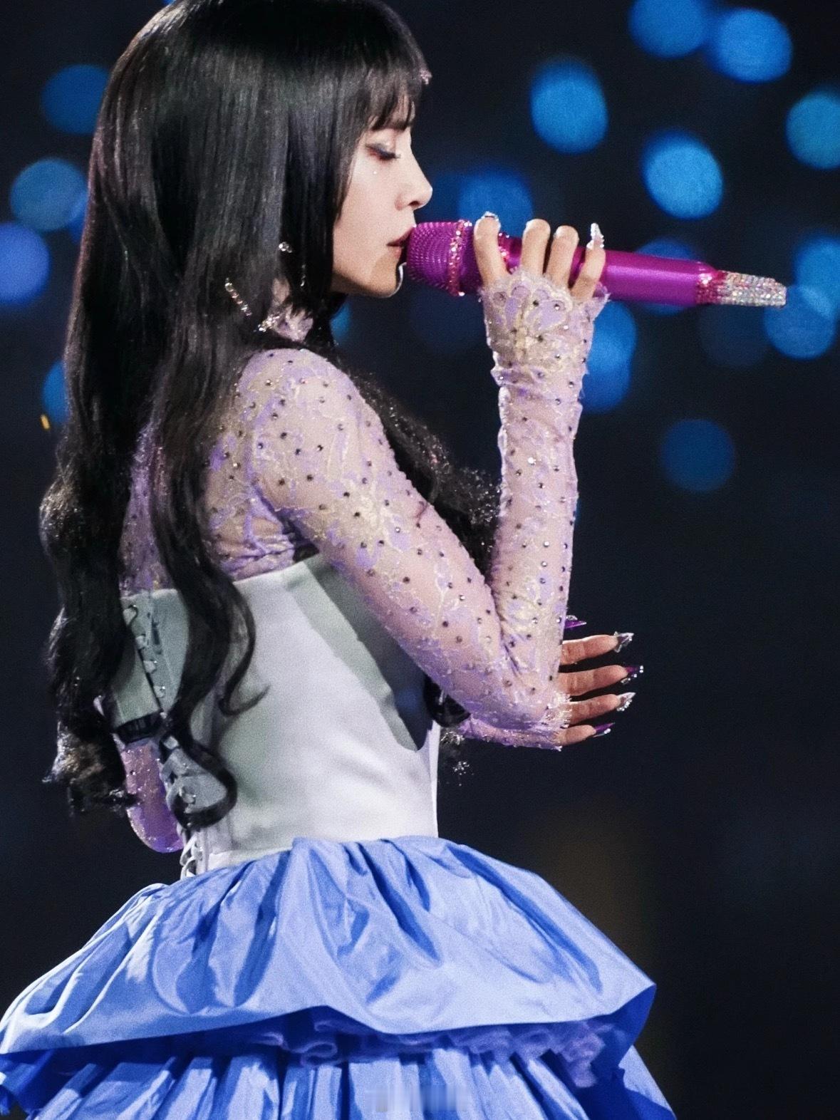 蔡依林46岁状态蔡依林（Jolin）这46岁的状态简直是“逆天”级别的存在！必须