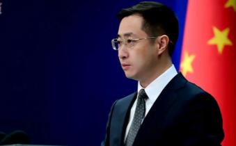 ·日本抗议无效，解放军用行动表明态度，美军高官火速抵达日本，带来的消息却令高市早