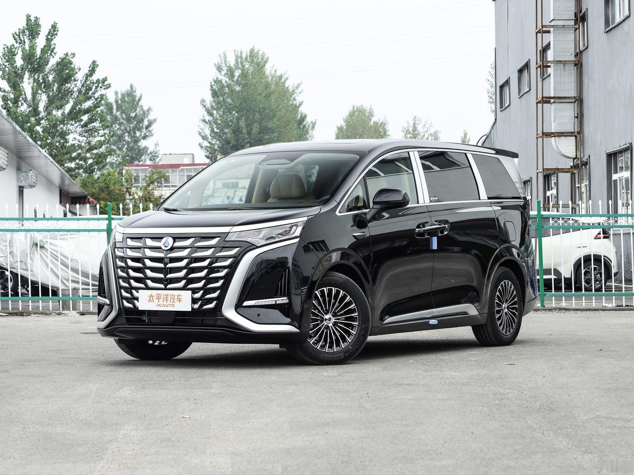 腾势D9迎来2026首次OTA，覆盖25款车型（含尊航版/至尊版），新增一堆实用