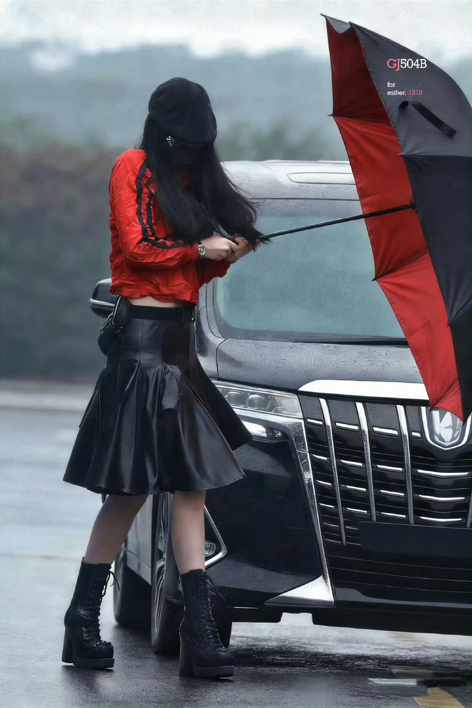 书欣的小巧思～情人节穿着石榴红把自己打扮成玫瑰花🌹🥺虞书欣把自己打扮成玫瑰花