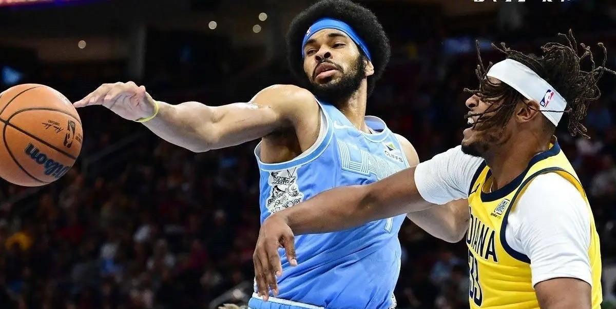湖人渔翁得利啊ESPN官方今天模拟了一笔四方大交易，交易主角是状元大热弗拉格。
