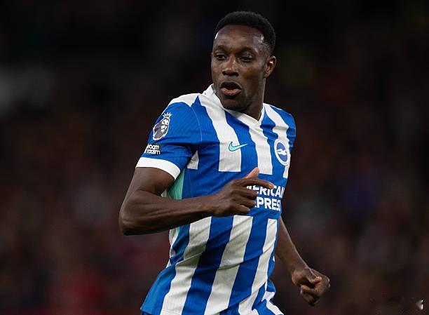 11月国际比赛日期间，英格兰主帅图赫尔反复提到维尔贝克，图赫尔认为，如果维尔贝克