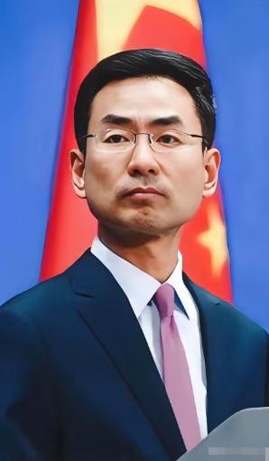 有人一句话点破天机：在国际丛林里，不是你有理就能安稳过日子，而是你拳头够硬，对手