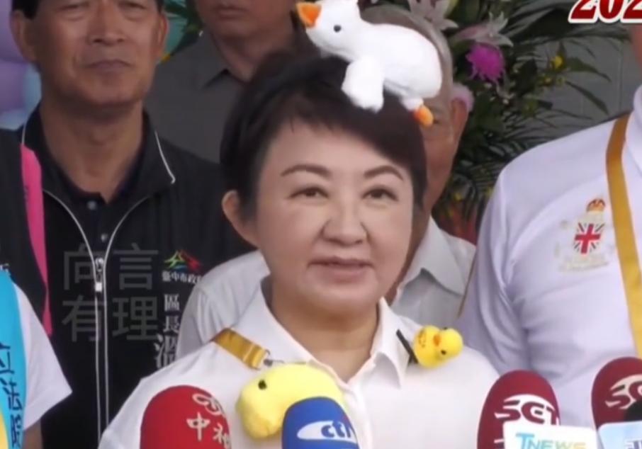 这句话就是前不久卢秀燕在一场活动上公开讲的，她说，2028国民党重返舞台，韩国瑜