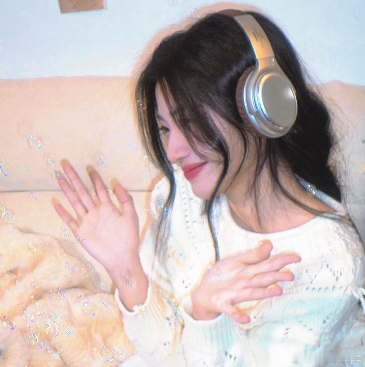 晓光映星河，昱你共前行XiaoGuangspiegeltdenStern