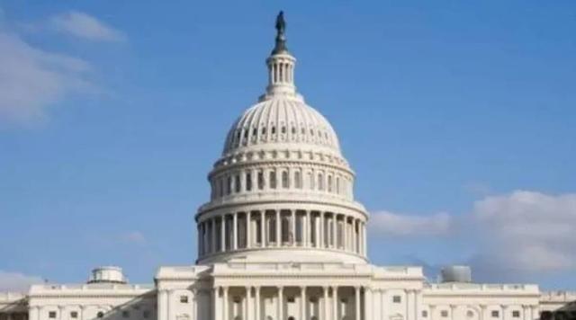 狂妄自大的美国人一直认为自己一定可以搞定中国，拿捏中国，充其量需要费点力气，费点