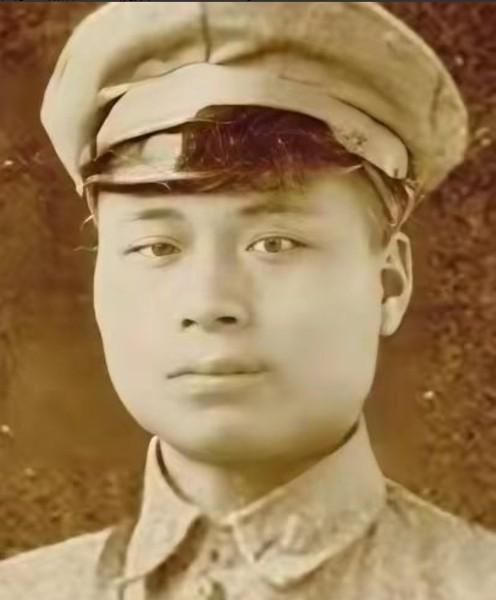 1948年3月初，邱行湘去见蒋介石，一个副官说：“老头子这几天脾气不好，你要小心