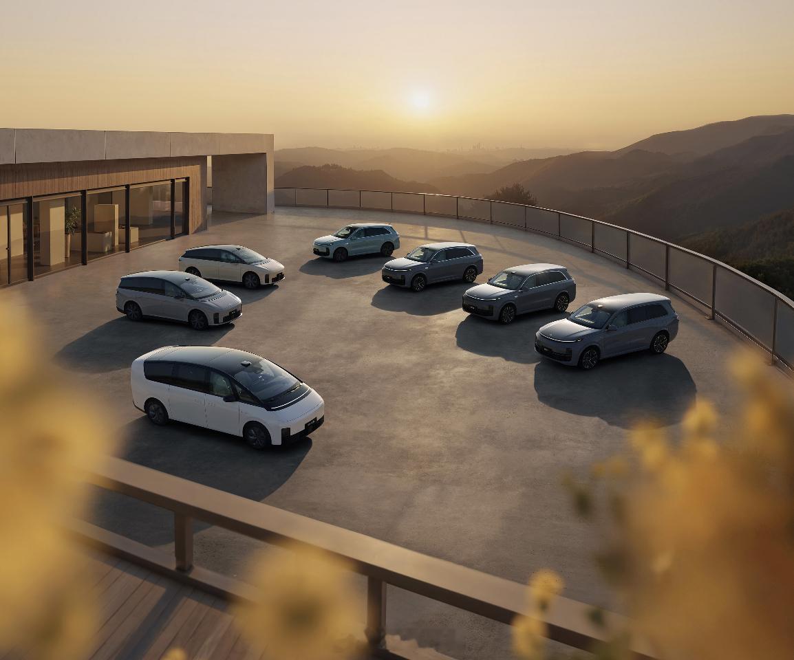 李想：人类的刹车、转向的最快响应速度在450毫秒左右，目前自动驾驶从感知到执