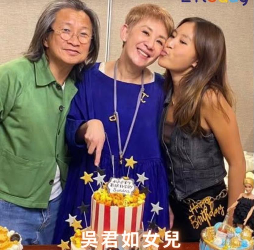 吴君如女儿考上“年收18人的美国名校”！她感动喊：比中彩票还难