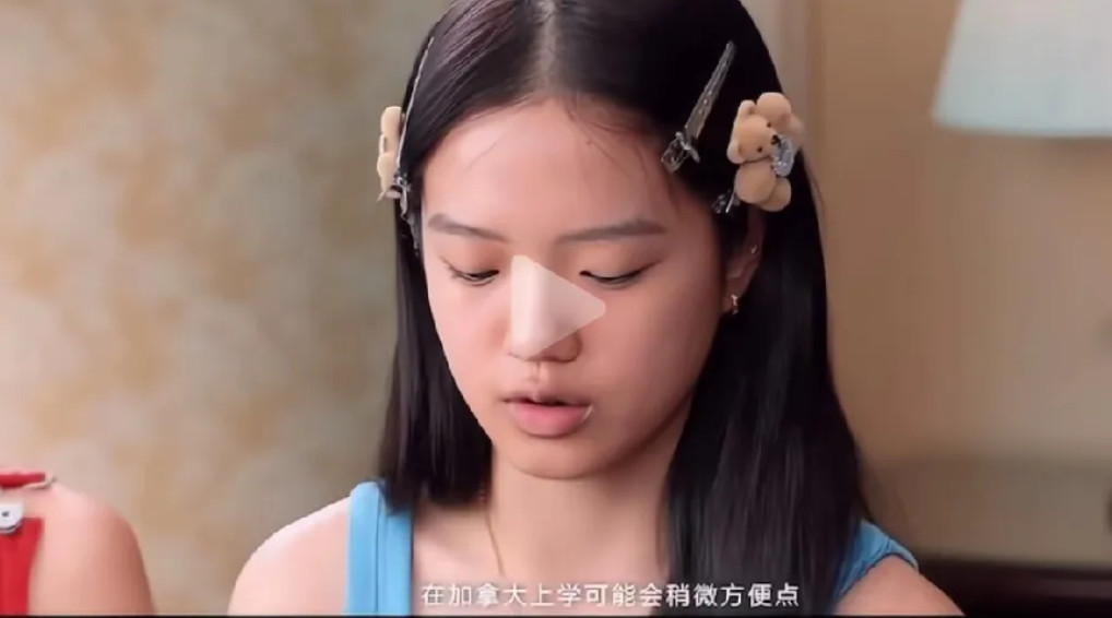 钟丽缇打算把两个女儿送到加拿大读书。不过小女儿特别不乐意，说“感觉那边挺无