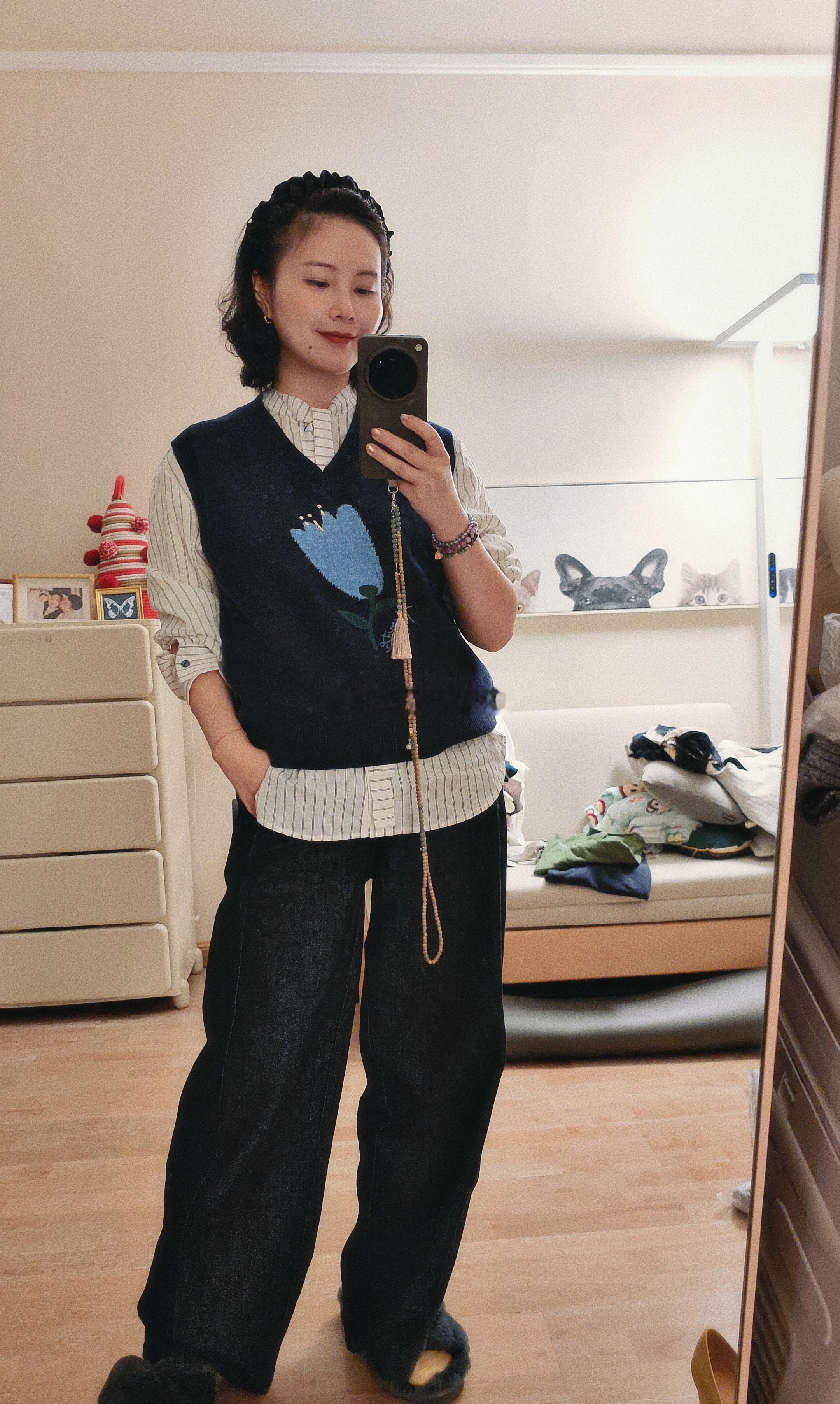 越看越喜欢[大笑][大笑][大笑]建议全套跟今天穿什么ootd​​​
