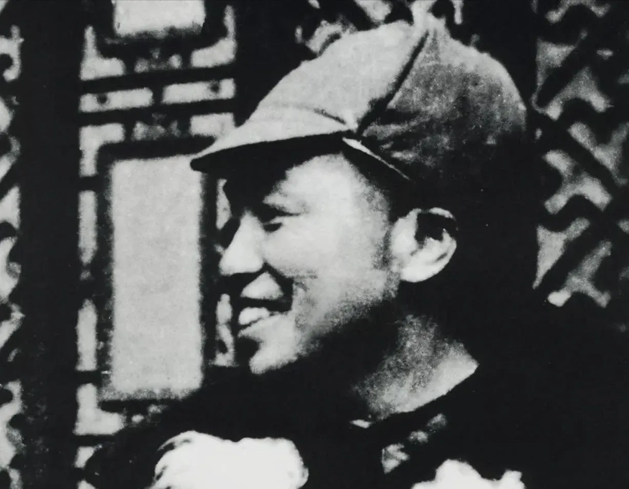 1938年秋，八路军副总司令彭老总奉命，返回延安开会。半道上，彭老总一行在高平县